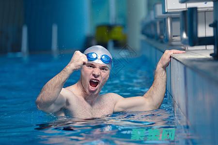 立刻下载免费的个人网页模板，打造你的在线形象