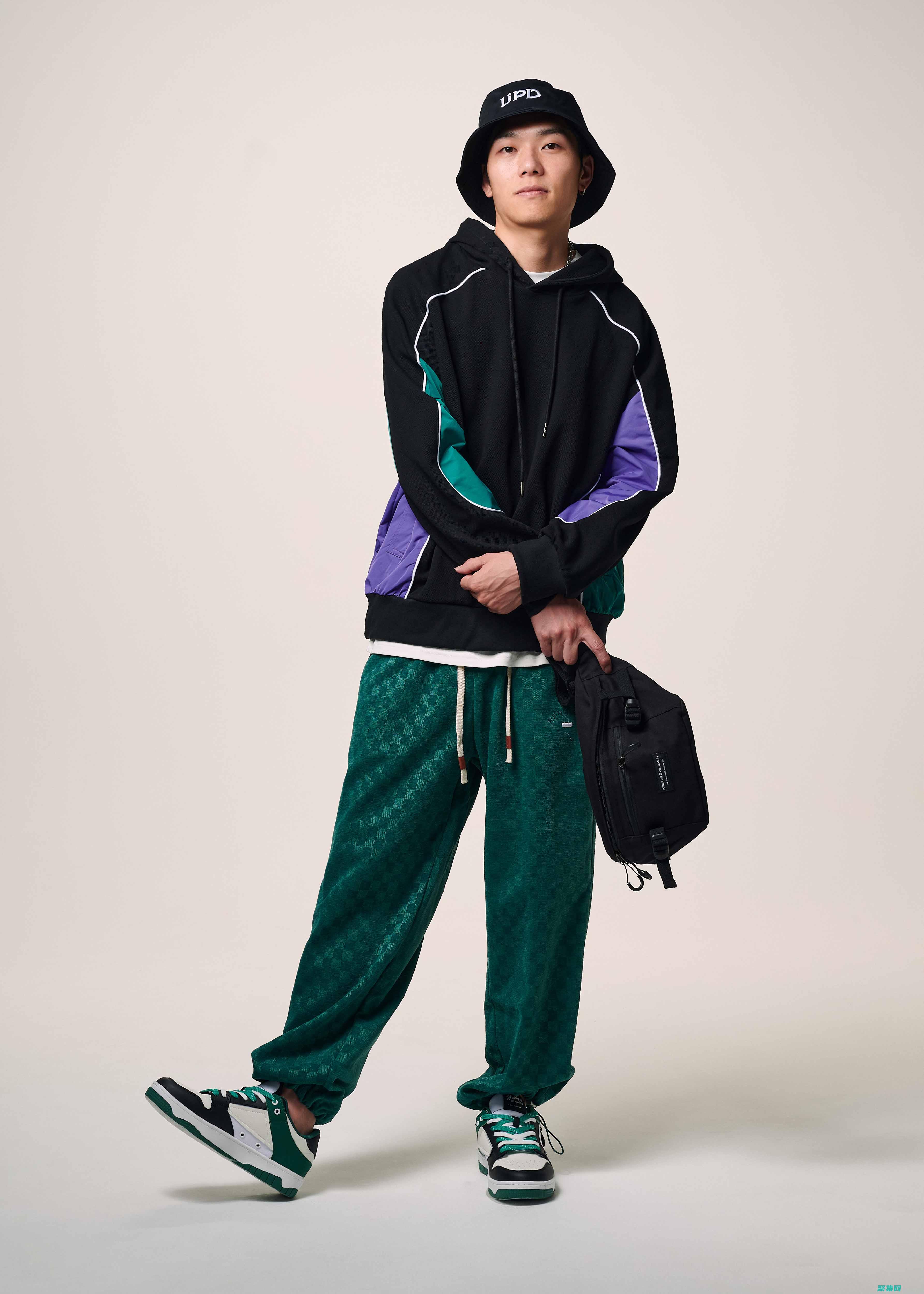 不指定WHERE条件